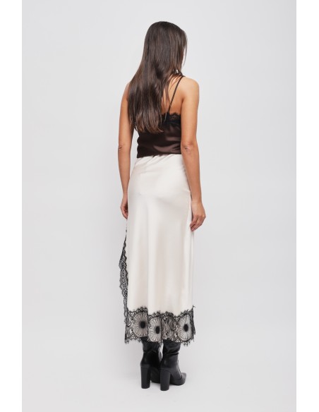 Saia longa em cetim com renda Maryley