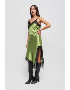 Saia em Cetim com Bainha Assimétrica e Renda Maryley 2