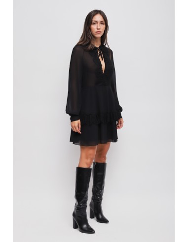 Vestido Curto com Renda Maryley