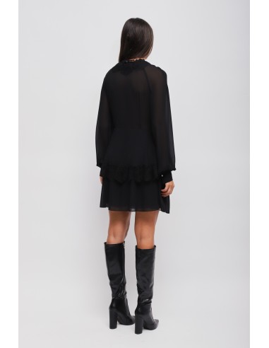 Vestido Curto com Renda Maryley