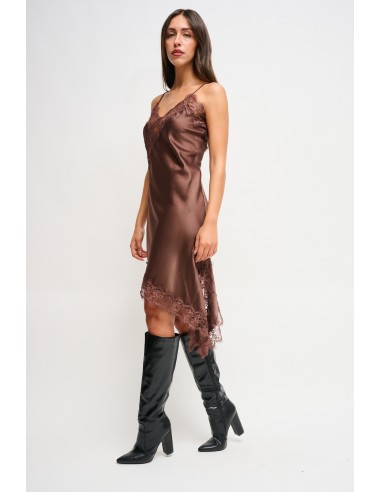 Vestido Assimétrico Em Cetim Com Acabamentos Em Renda Maryley