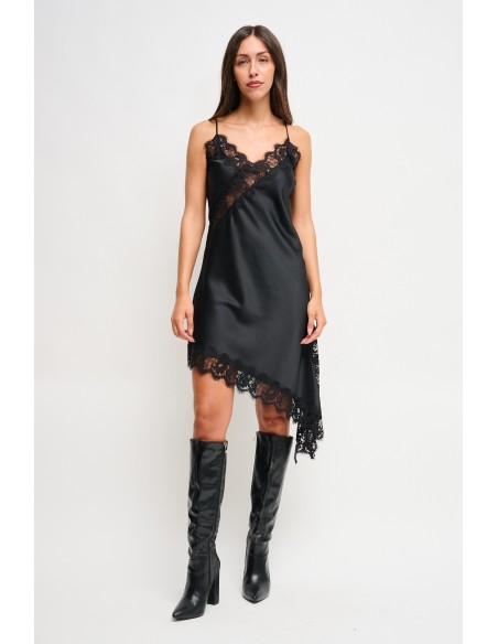 Vestido Assimétrico Em Cetim Com Acabamentos Em Renda Maryley