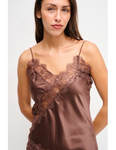 Top em cetim com acabamentos em renda Maryley