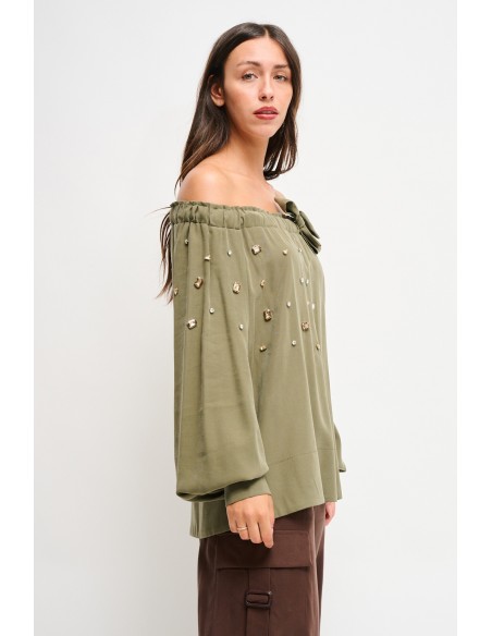 Top em viscose com decote barco e strass Maryley