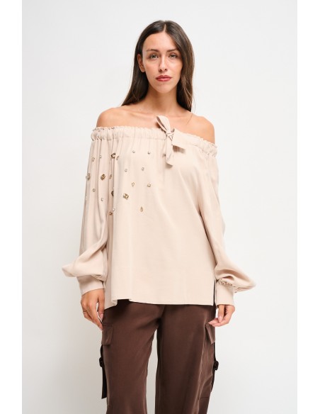 Top em viscose com decote em barco e strass Maryley