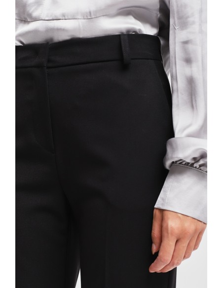 Calças flare Maryley