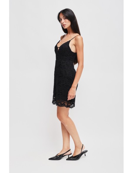 Mini Vestido em Renda Maryley