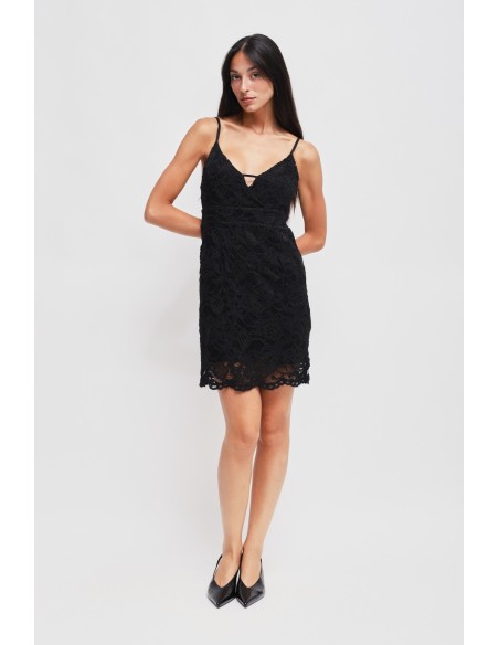 Mini Vestido em Renda Maryley
