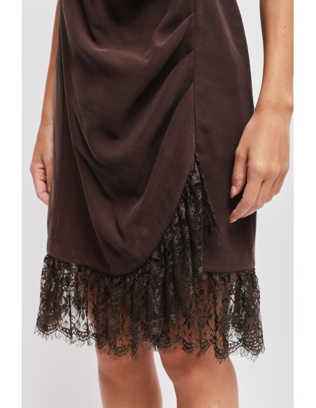 Vestido Curto Drapeado com Detalhe em Renda Maryley