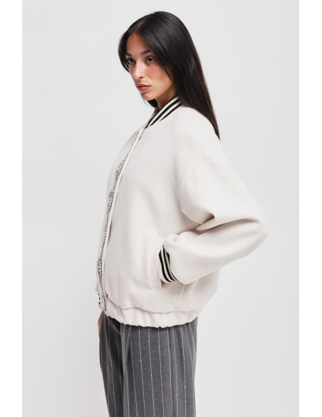 Bomber com Detalhe de Jóia Maryley