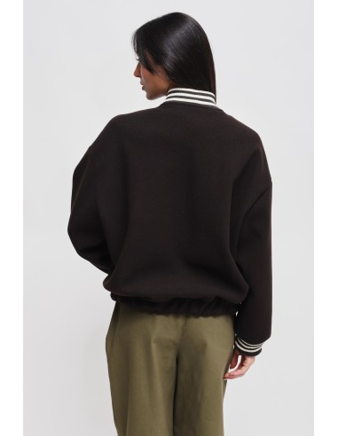 Bomber com detalhe de joia Maryley