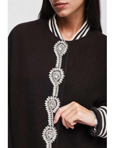 Bomber com detalhe de jóia Maryley