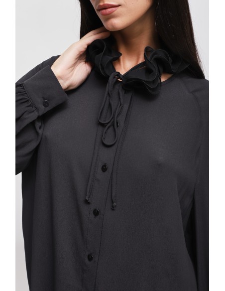 Camisa em viscose com gola vitoriana Maryley