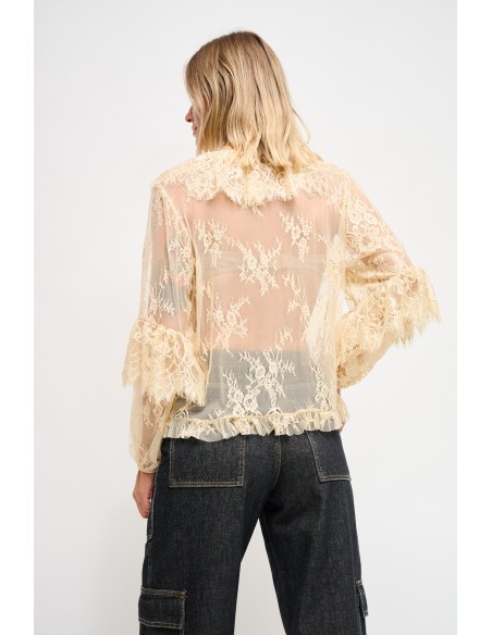 Camisa em renda com folhos Maryley