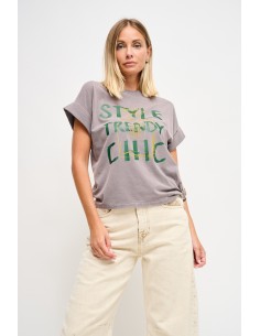 T-shirt Casual Chic com Estampa Maryley