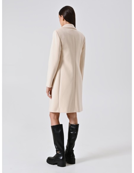 Casaco Médio Cintado em Veludo Rinascimento