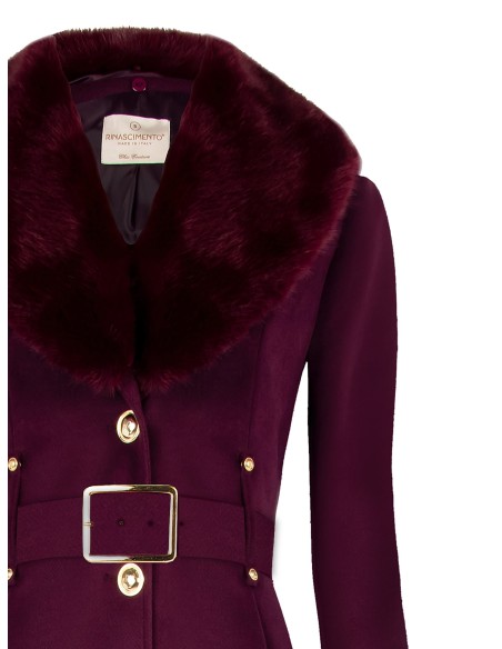 Casaco comprido cintado em veludo com gola em pelo sintético removível e cinto em pele sintética Rinascimento