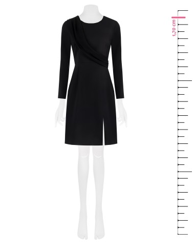 Vestido curto tubinho em tecido bi-stretch com faixa em georgette Rinascimento