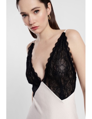 Vestido longo com painéis em renda e alças finas Dixie