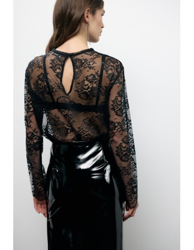 T-Shirt De Mangas Compridas Em Renda Com Barra Festonada Dixie - Vestiti Firmati Life Smiles