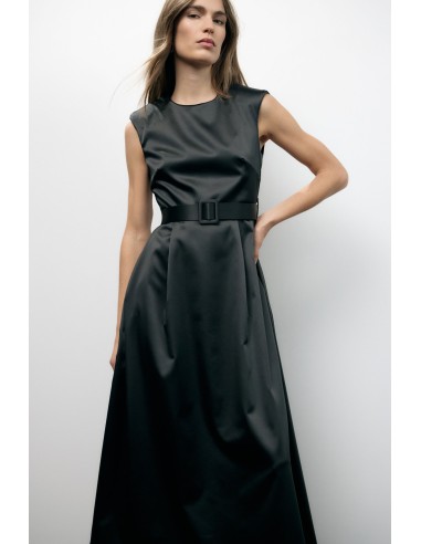 Vestido Longo Com Cinto E Corte Evasê Dixie