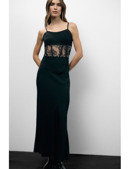 Vestido Longo Com Inserções Em Renda E Alças Finas Dixie