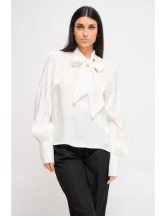 Blusa com laço Maryley