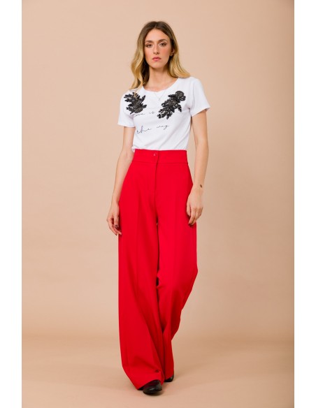 T-Shirt Love Is The Way com aplicações joia Maryley