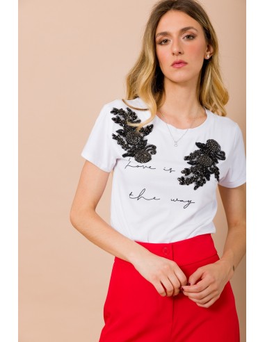 T-Shirt Love Is The Way com aplicações de joalharia Maryley