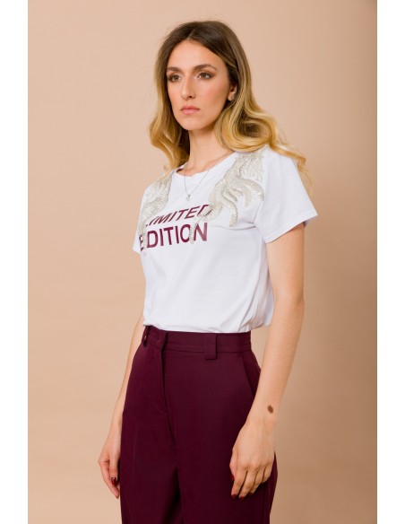 T-Shirt Edição Limitada com Aplicações Joia Maryley
