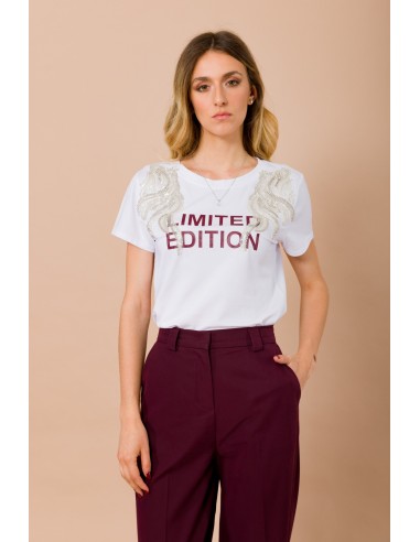 T-Shirt Edição Limitada com Aplicações Joia Maryley