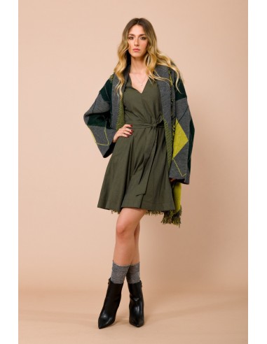 Cardigan com franjas. Faixa na cintura e padrão argyle Maryley