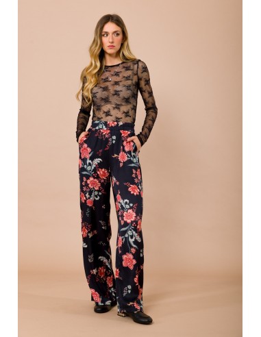 Blusa Em Renda Gola Redonda Corte Slim Manga Longa Maryley