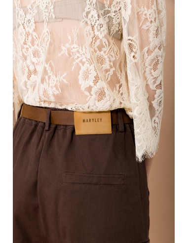 Calças cargo com barra virada. Cintura na cintura e elástico na parte de trás Maryley