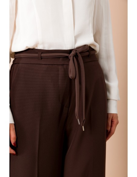 Calças palazzo com elástico na parte de trás e cordão à vista Maryley