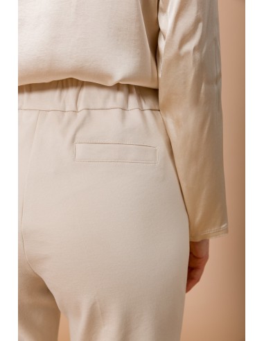 Calças em Punto Milano corte reto com elástico na parte de trás Maryley