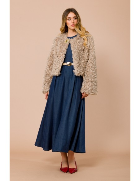 Vestido longo sem mangas com cinto na cintura e saia evasê Maryley