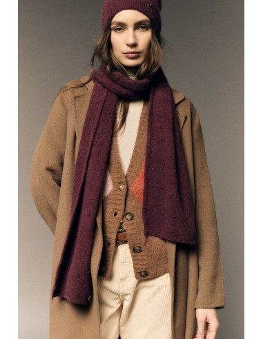 Cachecol com acabamento liso e detalhe lateral Dixie