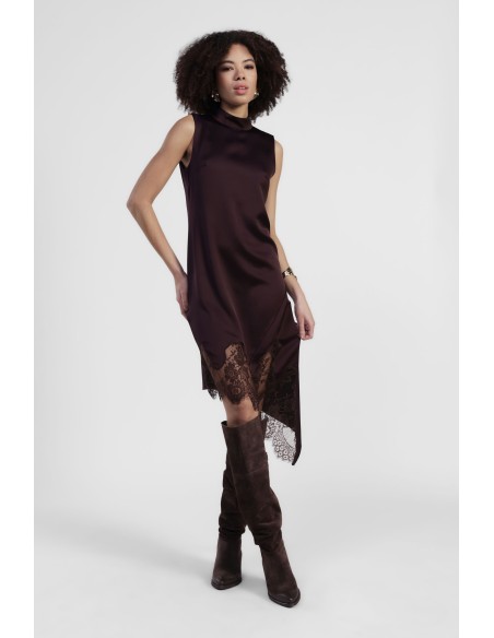 Vestido sem mangas com gola alta e remate em renda Dixie