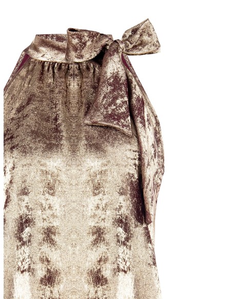 Top cintado e fluido com efeito laminado e laço Rinascimento