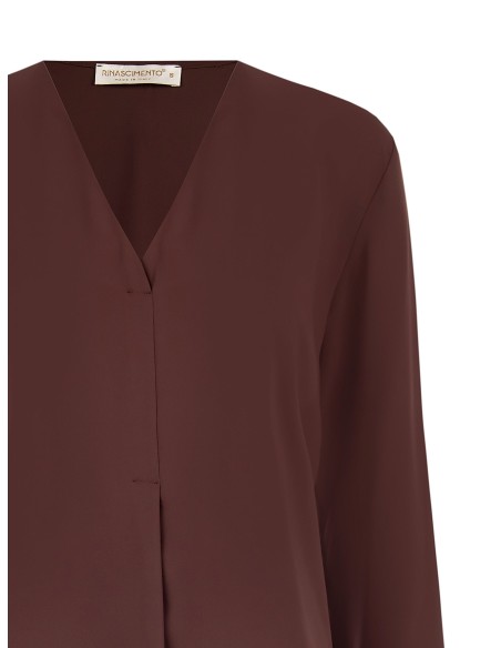 Blusa Ampla e Fluida em Raso com Decote em V Rinascimento