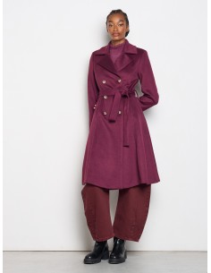Casaco comprido em veludo com botões com logótipo e cinto coordenado Rinascimento