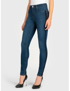 Denim de Cintura Alta com Cristais na Faixa Lateral