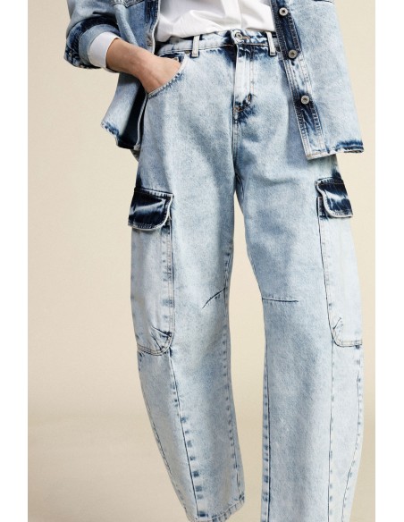 Jeans Balloon Fit com bolsos cargo e cintura Dixie