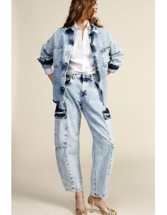 Jeans Balloon Fit com Bolsos Cargo e Cintura Dixie