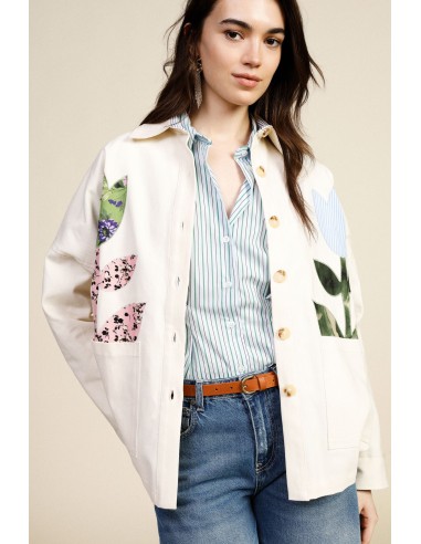 Blazer com Aplicações Florais e Bolsos Frontais Dixie