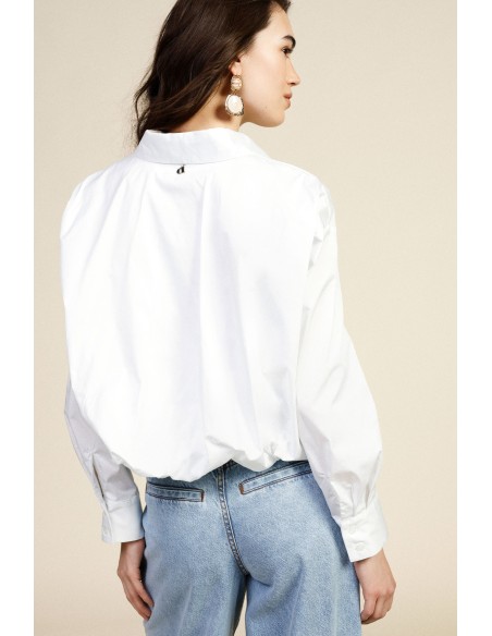 Camisa Cropped com Mangas Compridas e Colarinho Clássico Dixie