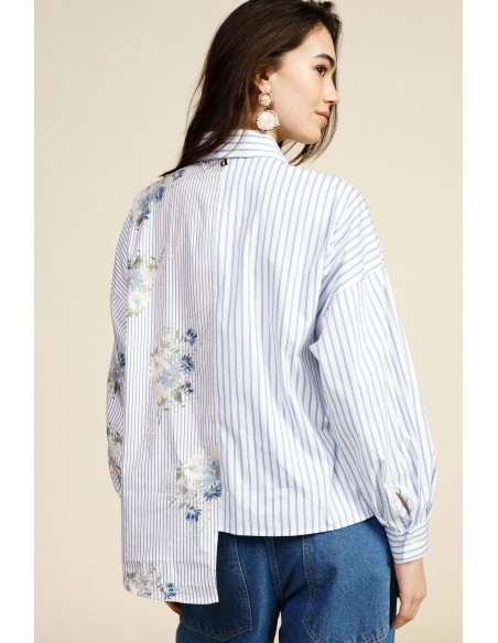 Camisa às Riscas com Bolso e Estampa Floral Dixie