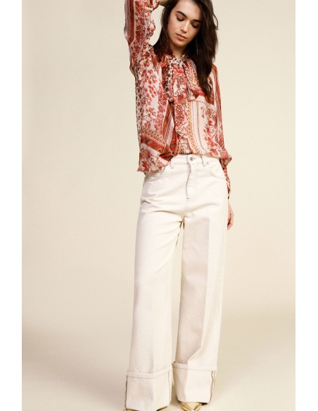 Blusa ampla estampada com laço ao pescoço Dixie