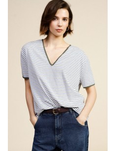 T-shirt às riscas com decote em V Dixie
